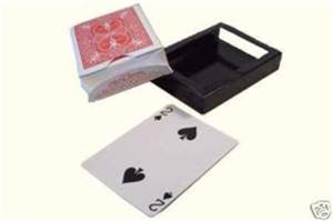 Image de JEU DE CARTE A DISPARITION Un jeu de carte disparaît dans un étui sous le nez des spectateurs ! Tour automatique! Très belle ... »  