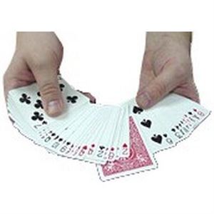 Immagine di Ultra mental (Bicycle) Le jeu Ultra-mental (invisible deck en anglais) est une arme magique de dernier recours… pourquoi  ... »  